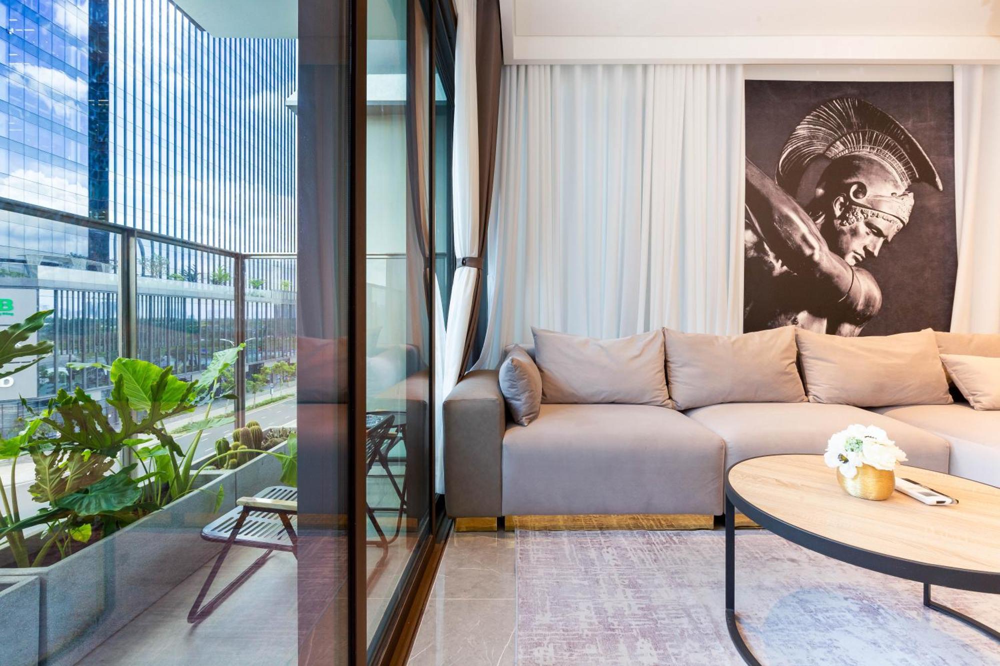 The Metropole -Complex "Opera, Crest, Galleria " -Free Pool-Gym-Sauna Room-Yoga Room Ho Chi Minh City Bagian luar foto